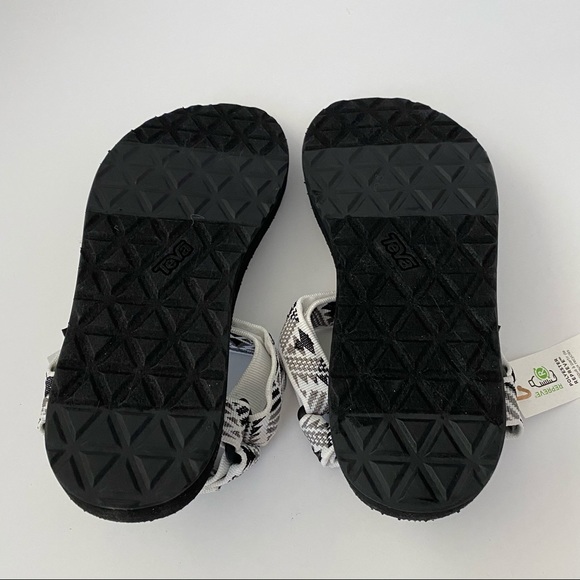 NO OFFERS Teva Original Universal Boomerang White - Picture 6 of 13